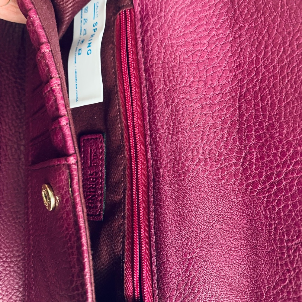 Call it Spring Wallet - Picture 4 of 4